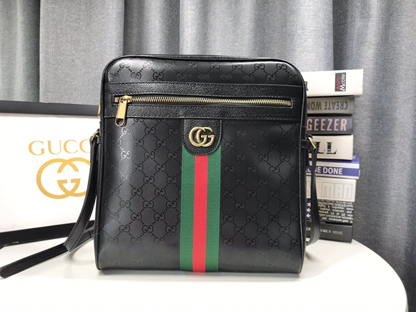 激安グッチバッグコピー正面デザイン